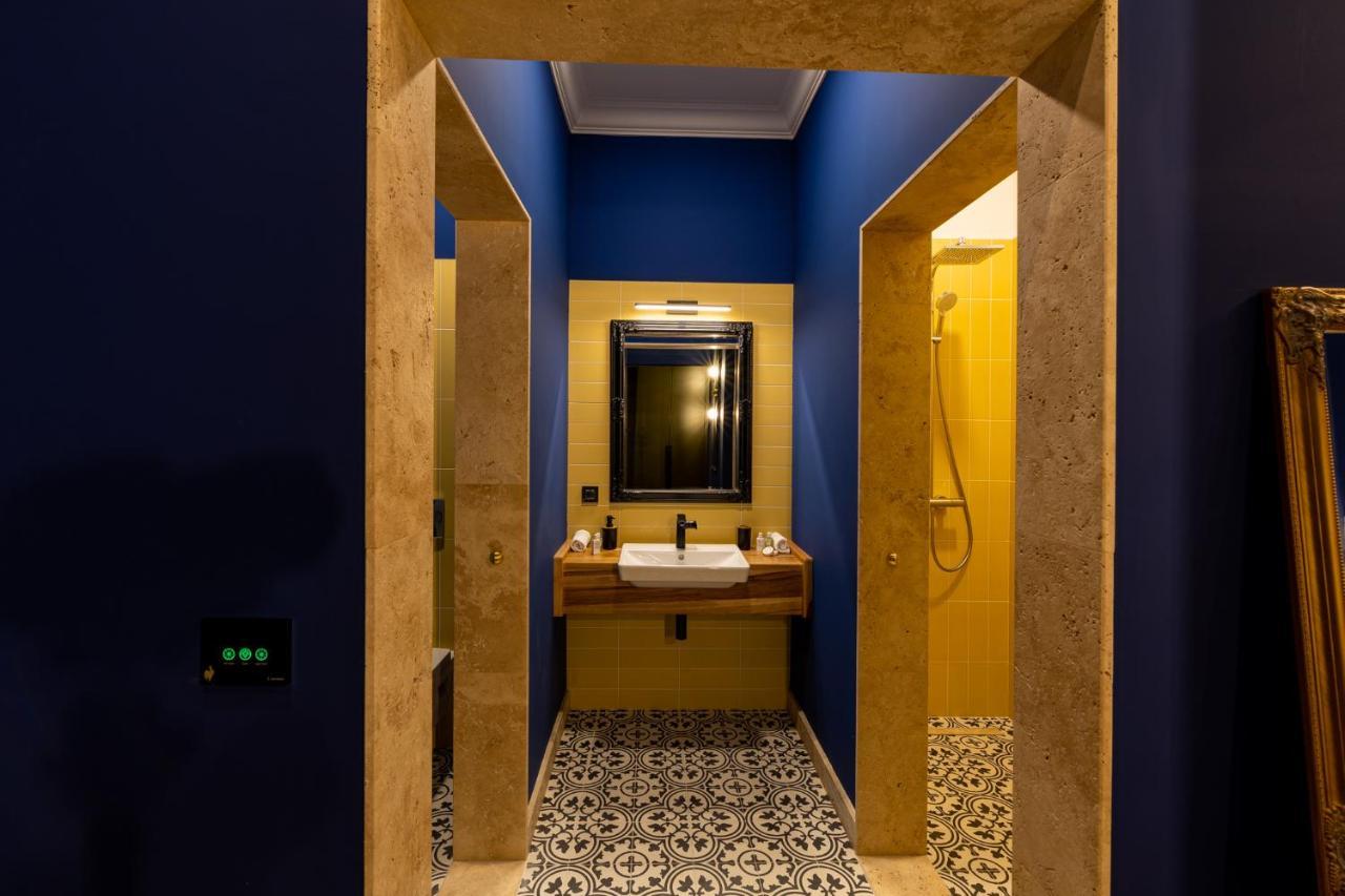 Boutique Hotel Cocosul De Aur Târgu-Mureş Eksteriør billede