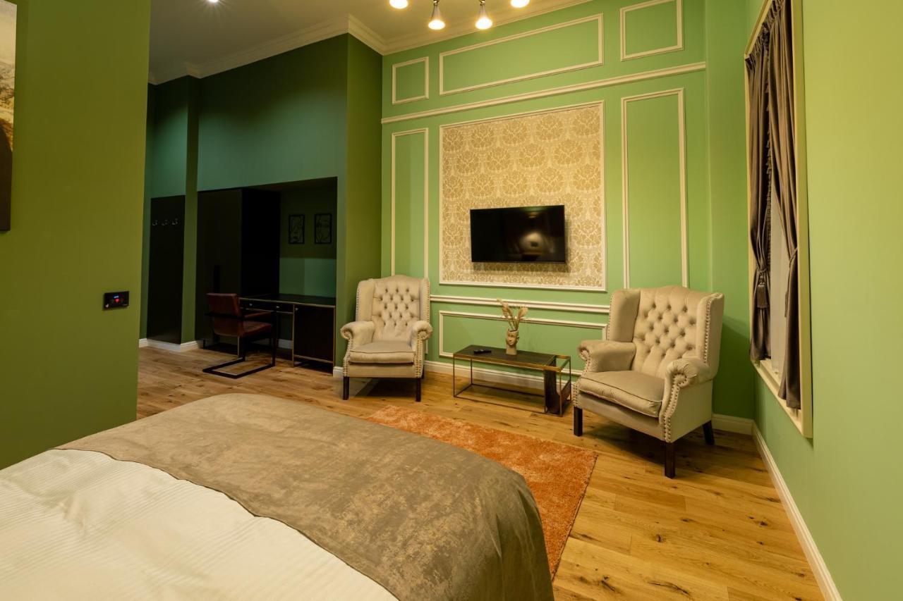 Boutique Hotel Cocosul De Aur Târgu-Mureş Eksteriør billede