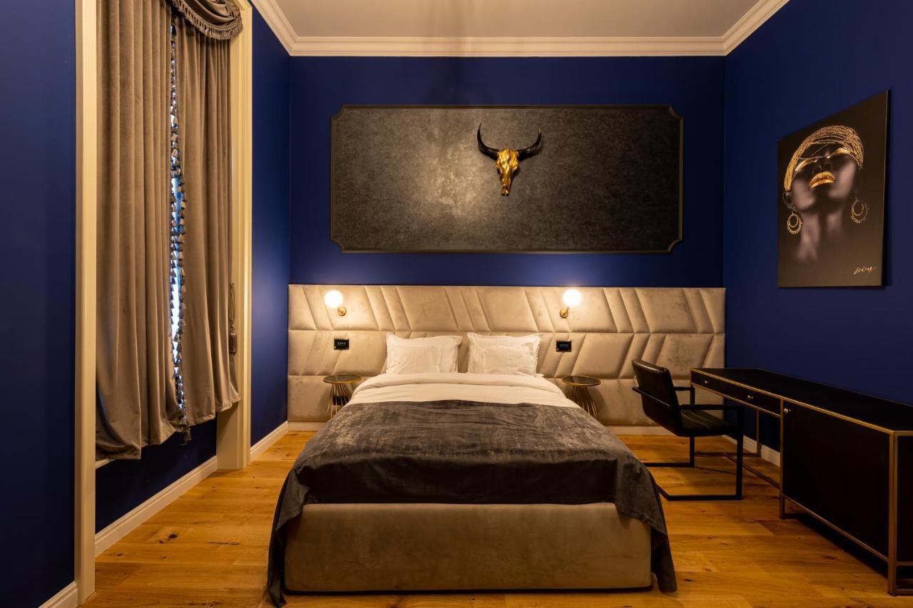 Boutique Hotel Cocosul De Aur Târgu-Mureş Eksteriør billede